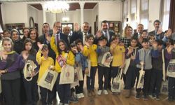 'Kütüphanelerdeyiz' etkinliği Ankara'da öğrencilerle buluştu