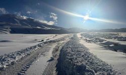 Patnos'ta karla mücadele devam ediyor