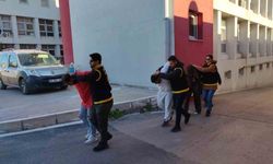 Vurup hastaneye götürdükleri genç öldü, kaçan katil ile arkadaşları yakalanıp tutuklandı