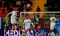 Alanya’da Gol Düellosu: Fenerbahçe 5 Gollü Maçta Kazandı