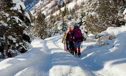 Aladağlar'da ziyaretçilere dört mevsim görsel şölen