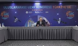 Bakan Kacır: 'Türkiye'nin uzay teknolojilerindeki yükselişini dünyaya duyuracak dev bir etkinliğe imza atacağız'