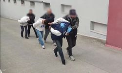 “Babam hastaydı” savunması işe yaramadı: Araçtan 66 bin hap çıktı