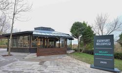 Bu kıraathanede çay 5 lira, muhabbet sınırsız