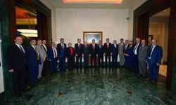Cumhurbaşkanı Yardımcısı Yılmaz: 'Avrupa'dan gelen Ezidi toplumu temsilcilerini Cumhurbaşkanlığı Külliyesi'nde misafir ettik'