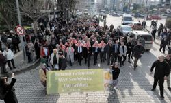 Edremit'te 'Geleneksel Zeytin Hasat Sonu Meci Şenliği' coşkuyla başladı