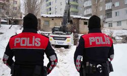 Erzurum'da güvenlik ve huzur için metruk binalar tek tek yıkılıyor