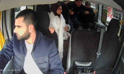 Fenalaşan yolcu için direksiyonu hastaneye kırdı