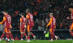 Galatasaray, Fenerbahçe'ye 4 maç sonra yenildi