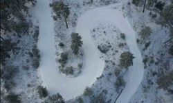 Karla kaplanan Demirci'de kartpostallık manzaralar