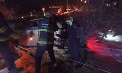 Mardin'de otomobil elektrik direğine çarptı: 1 yaralı