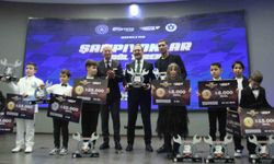 Motosikletin şampiyonları kupalarına İzmir'de kavuştu