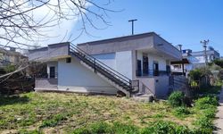 Zeydan Karalar’ın teyzesinin vekalet verdiği şahıs kaçak ev yaptırdı