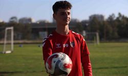 Adem Yeşilyurt: 'Fenerbahçe'de forma rekabetine girmek istiyorum'