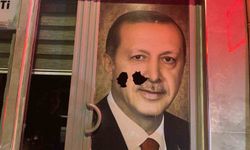 AK Parti Marmara ilçe binasına taşlı saldırı