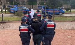 Aksaray'da jandarmadan 6 adrese eş zamanlı uyuşturucu baskını: 5 tutuklama