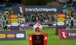 Beşiktaş - Galatasaray derbisinin tarihi açıklandı