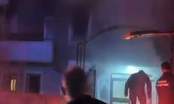 Bursa'da apartman dairesi alev alev yandı