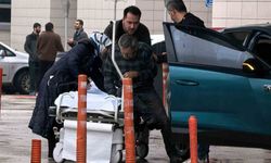 Çatıdan düşen adam yaralandı