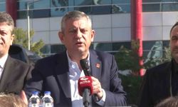 CHP Genel Başkanı Özgür Özel vatandaşlarla bir araya geldi