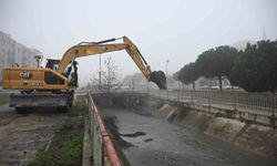 Dereyi çöplüğe çevirmişler