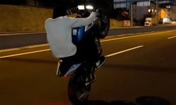 Düzce'de akrobatik hareketler yapan motosikletli 'aday sürücü' çıktı