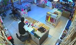 Erzincan'daki deprem Elazığ'da da hissedildi: O anlar kamerada