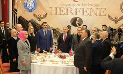 Erzurumlular İzmir'de düzenlenen herfene gecesinde buluştu