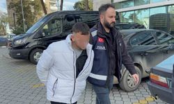 Husumetlisine ateş açıp başkasını yaralayan şahıs tutuklandı