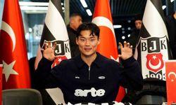 Hyeon-gyu Oh imza gününde taraftarlarla buluştu