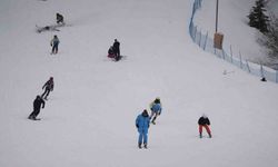 Ilgaz Dağı'na kayakseverler akın etti