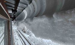 Karın başkenti Bitlis'te kış geri geldi