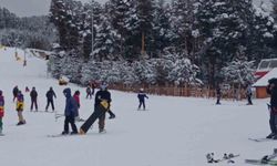 Kars'ta kayak heyecanı sürüyor
