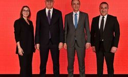 Mehmet Akif Üstündağ: 'Ülkenin gururuyuz ve gururu olmaya da devam edeceğiz'