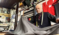 Mesleğinde yarım asrı geride bırakan terzi tarihi kentte zamana direniyor