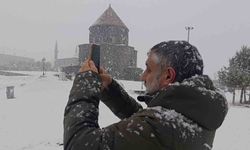 Meteoroloji uyarmıştı: Kars'ta yoğun kar yağışı başladı