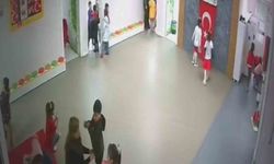 Minik öğrencilerin bayrak hassasiyeti duygulandırdı