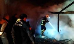 Odunluk yangını ekiplerin hızlı müdahalesi ile söndürüldü