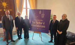 TBMM AK Parti Grubu'nda 'Ramazan' süslemesi
