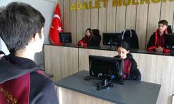 Temsili duruşma salonunda meslek öğreniyorlar