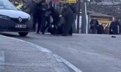 Trafikte tekme tokat yol verme kavgası