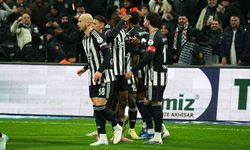 Trendyol Süper Lig: Beşiktaş: 1 - Göztepe: 0 (Maç devam ediyor)