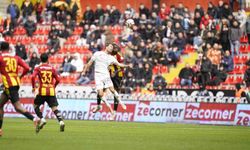 Trendyol Süper Lig: Kayserispor: 0 - Antalyaspor: 0 (İlk yarı)