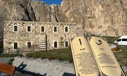 Van'da Ramazan öncesi manevi atmosfer tarihi camide yaşanıyor