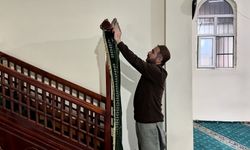 Yüksekova'da camiler Ramazan ayına hazır: İbadethaneler gül kokularıyla arındırıldı