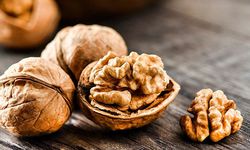 Ceviz, Ev Yoğurdu ve Doğal Beslenme Önerileri Gündemde: Uzmanlardan Bağırsak ve Beyin Sağlığına Dikkat