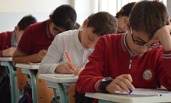 İkinci Ara Tatil Bitti: Öğrenciler ve Öğretmenler Okullara Döndü