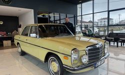 25 bin liraya aldı, 1 milyon lira harcadı: Ordulu klasik tutkunu yarım asırlık aracı fabrikadan çıktığı ilk günkü haline döndürdü