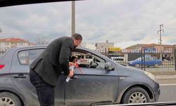 90 yaşındaki ninesiyle şiddete dikkat için Düzce'yi dolaştı