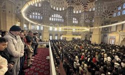 Adana'da bayram namazı kılındı